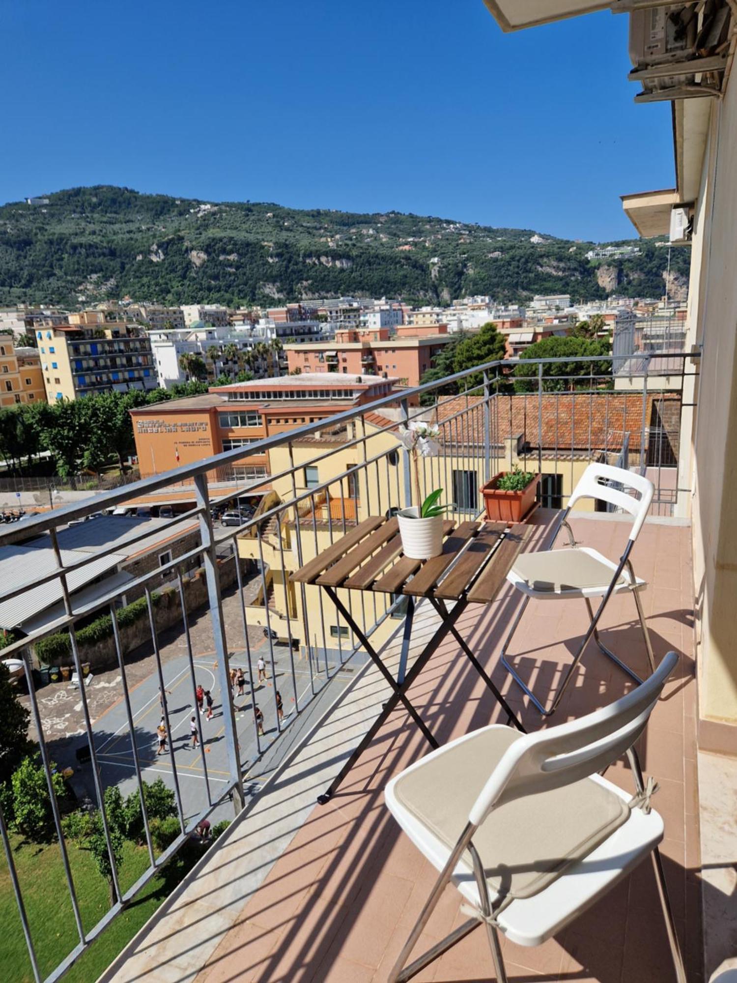 Апартаменты Casa Nelida, Sorrento Centre Экстерьер фото