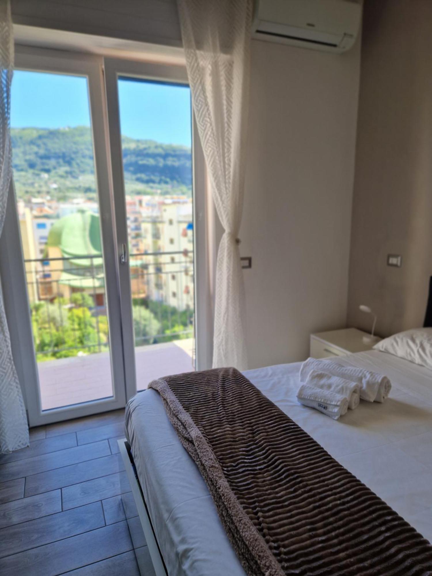 Апартаменты Casa Nelida, Sorrento Centre Номер фото